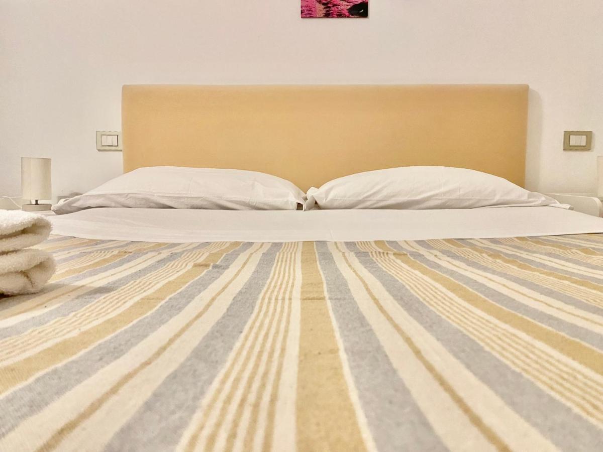 Bilocale In Piazza Duomo 4Pax Apartman Milánó Kültér fotó